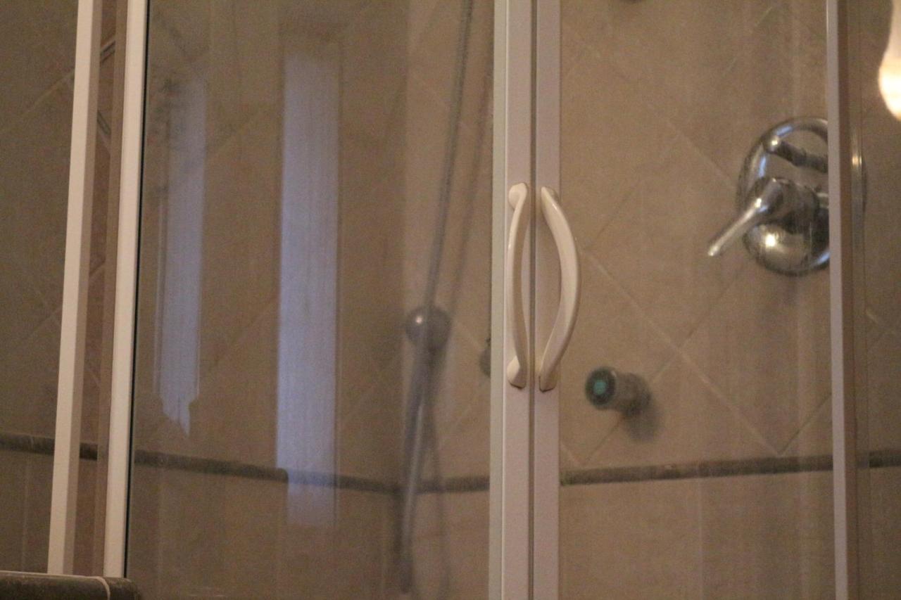 Bed and Breakfast Morgana Castrezatto Екстер'єр фото